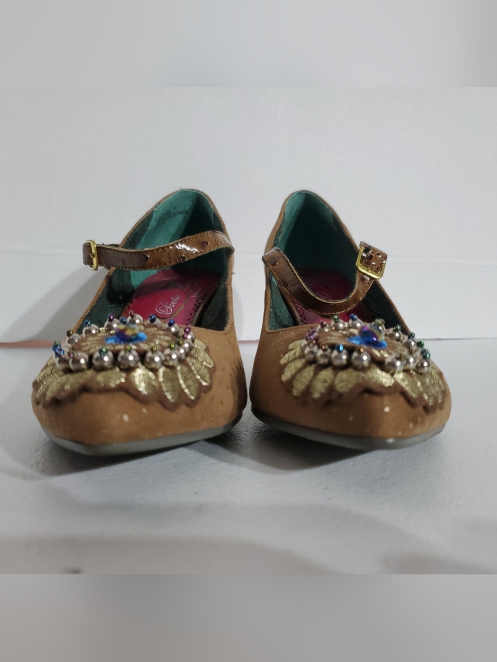 Poetic License Darla's Dream 6.5 Brown Mary Jane Heels Gold Embellishments - Picture 5 of 10